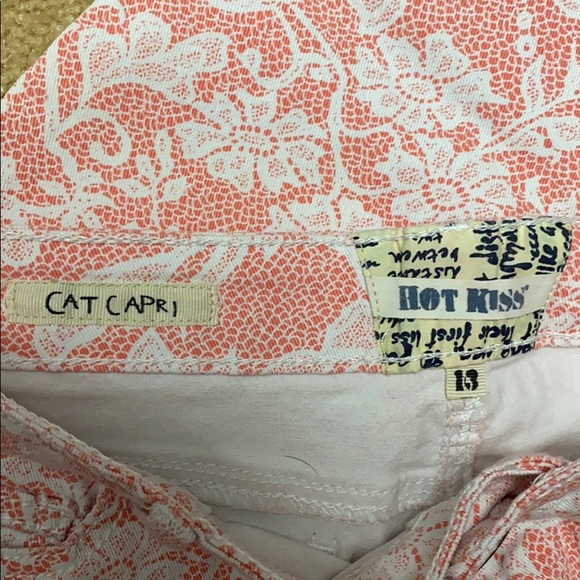 3/$35 Women’s pants - Picture 5 of 6